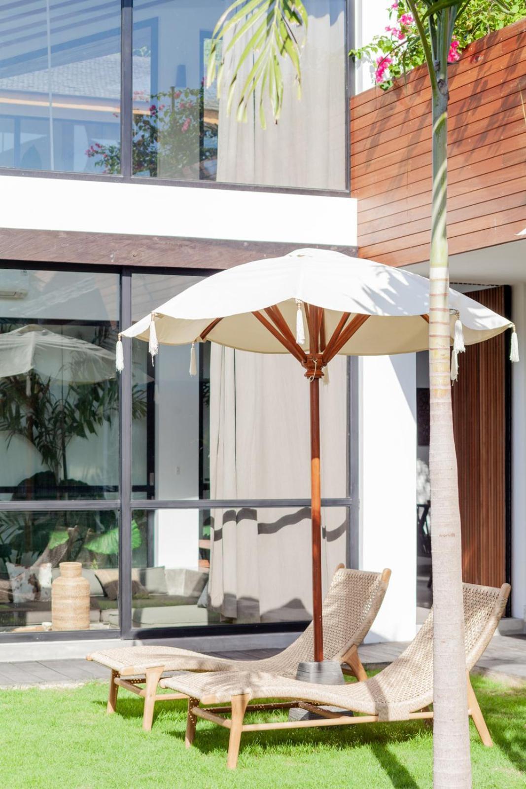 Beyond Bespoke Villas 塞米亚克 客房 照片